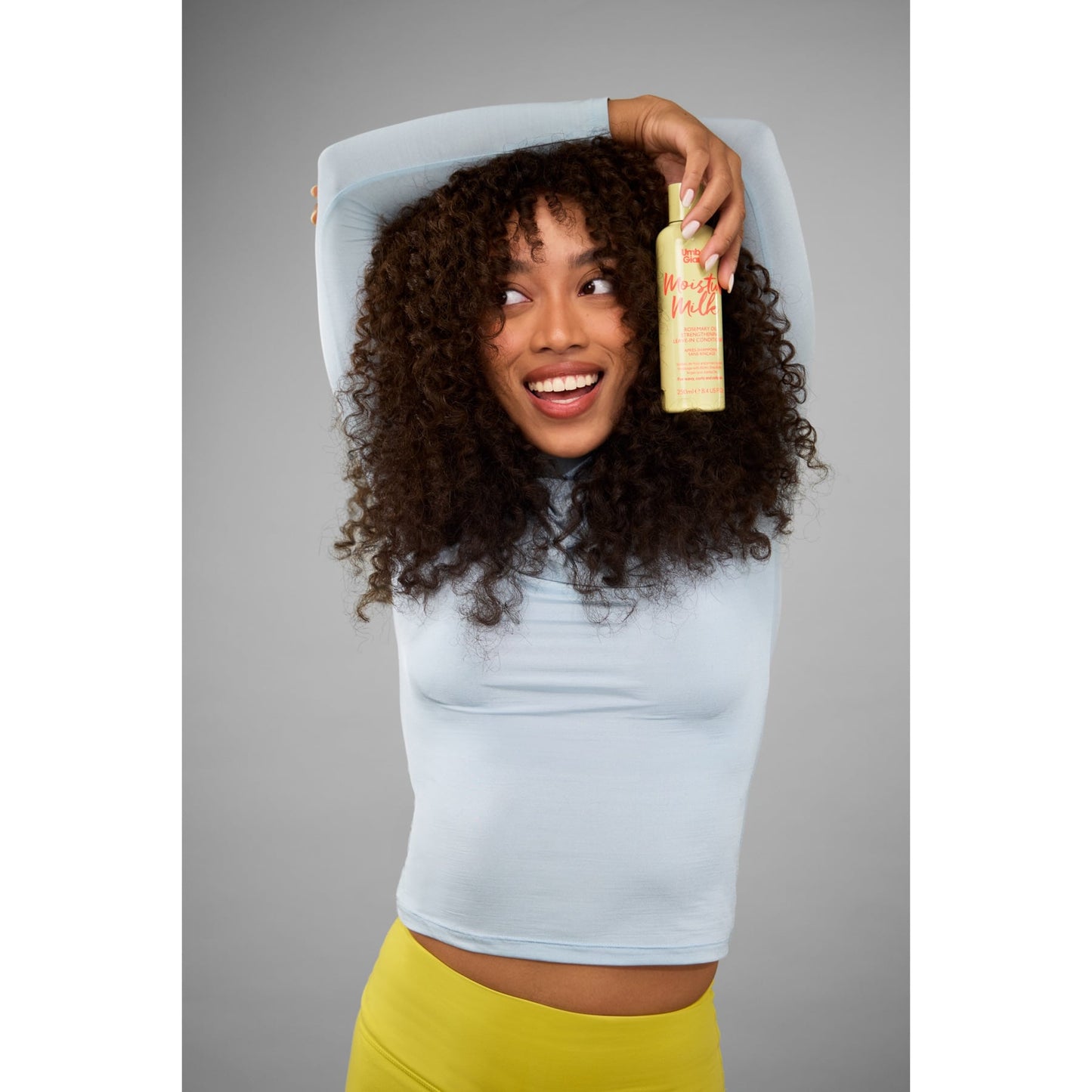 Umberto Giannini Moisture Milk Rosemary Oil Leave In Conditioner 250ml