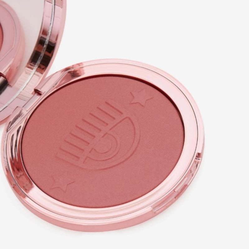 Chiara Ferragni Highlighting Blush