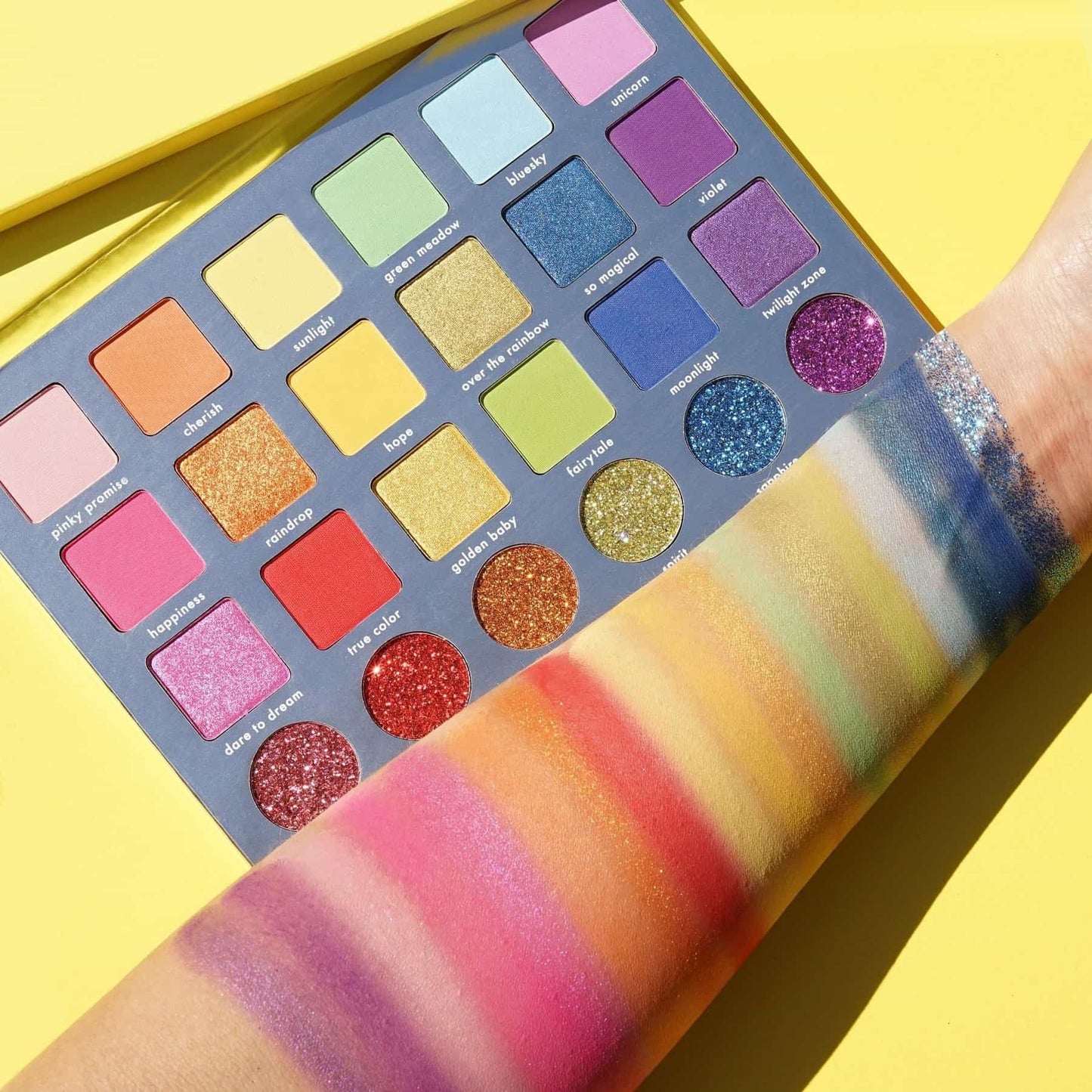 Eyeshadow Palette - 24 shades 121 Glitter: Across The Rainbow|1oz