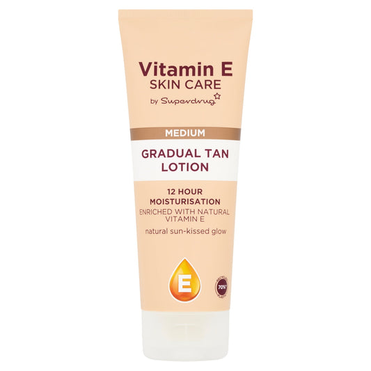 Superdrug Vitamin E Grad Tan Medium 200ml.