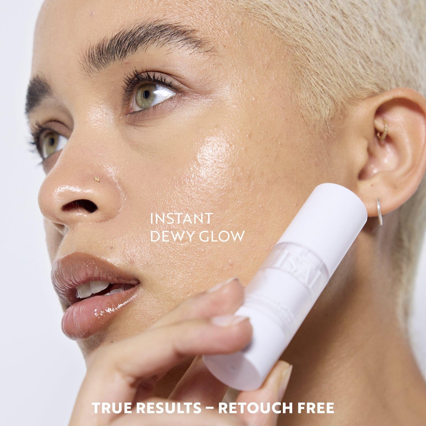 Isadora The Wake Up the Glow All Over Dew Stick