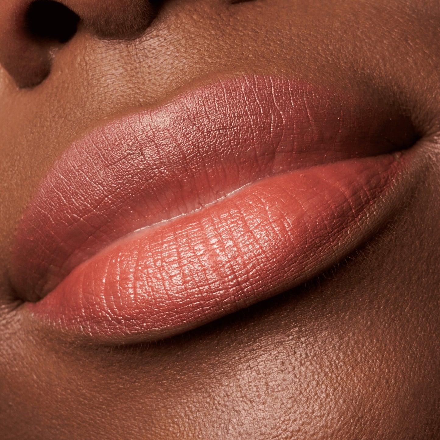 Essence Soft & Precise Lip Pencil 204