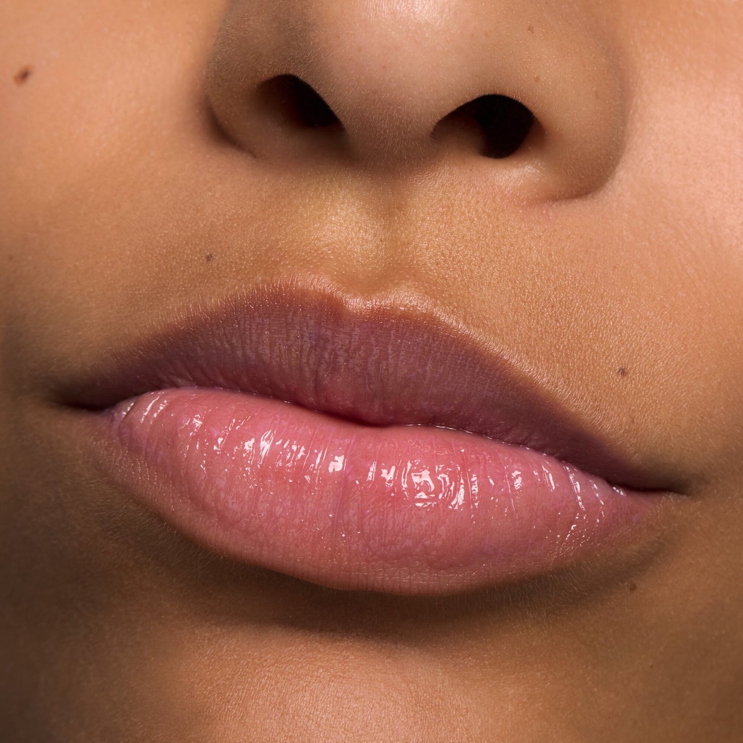 Essence Juicy Bomb Glossy Butter Lip Balm