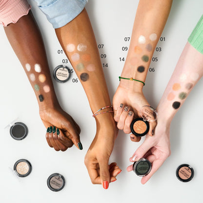 Essence Soft Touch Eyeshadow 06