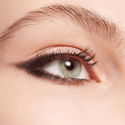 Essence Soft Touch Eyeshadow 06