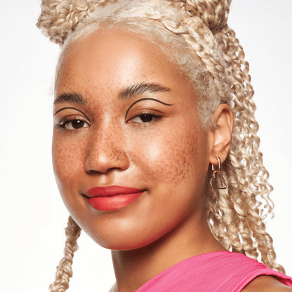 Essence Stay & Play Gel Eyeliner Pot