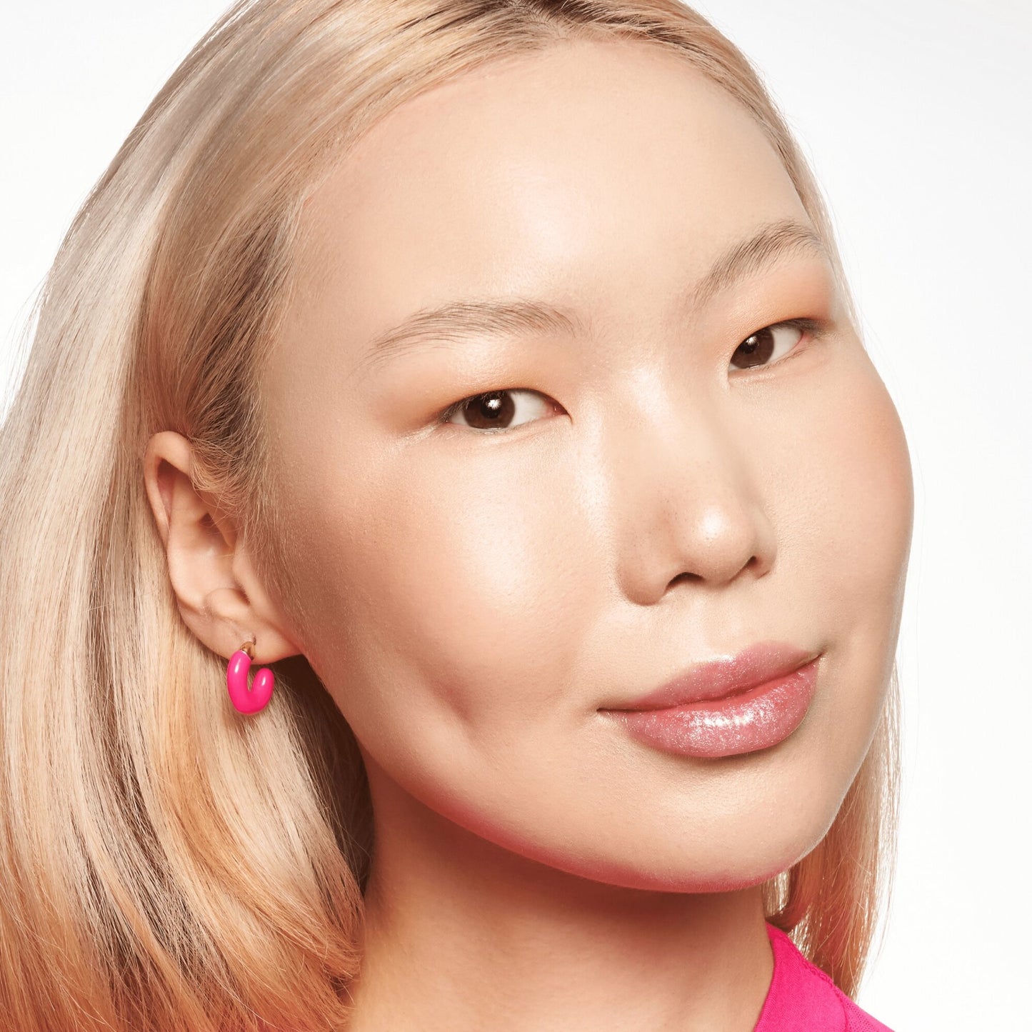 Essence Foundation Skin Tint