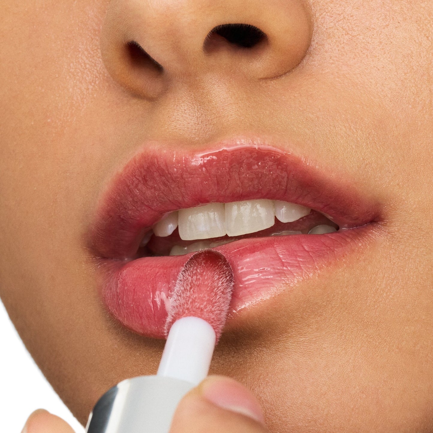 Essence Hydra Kiss Lip Oil