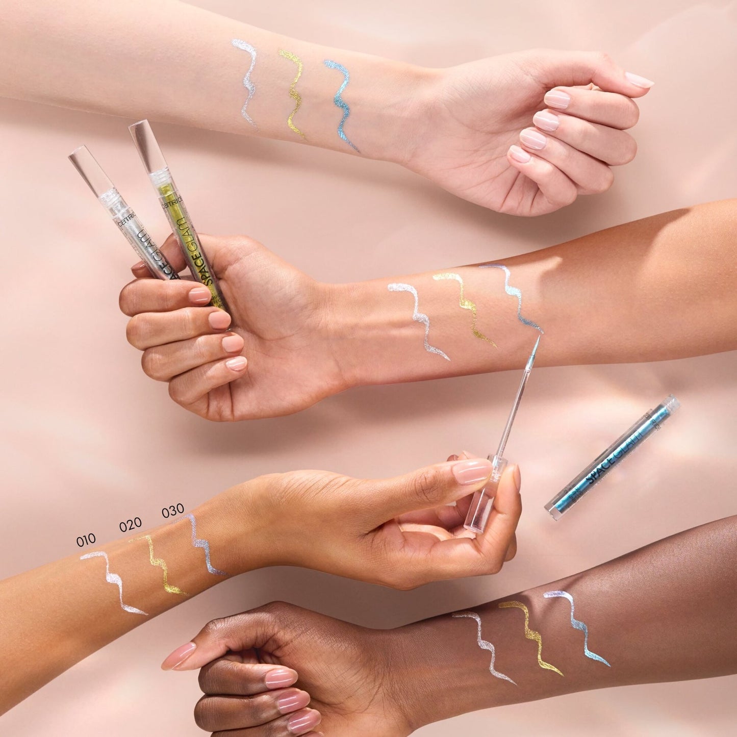 Catrice Space Glam Liquid Effect Eyeliner