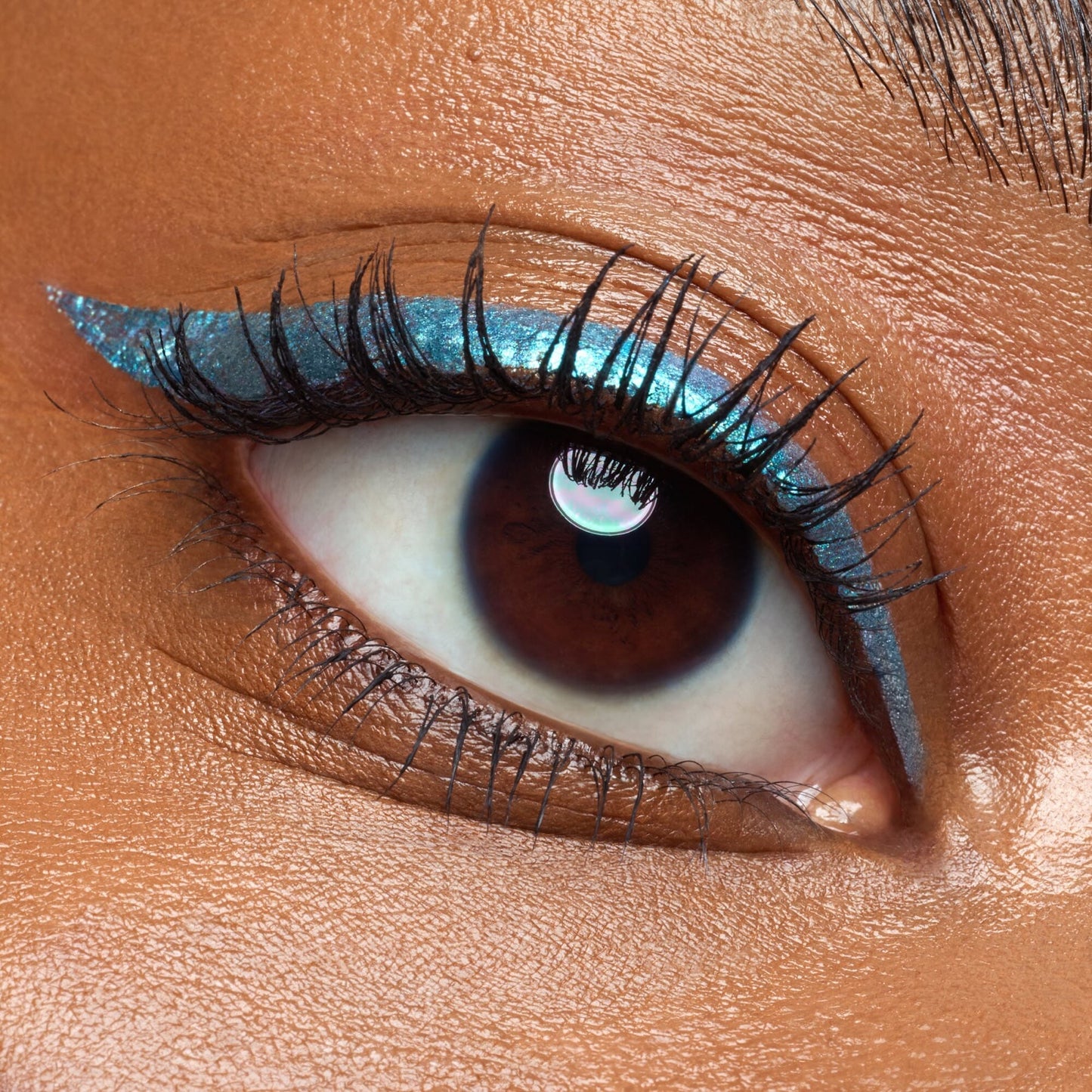 Catrice Space Glam Liquid Effect Eyeliner