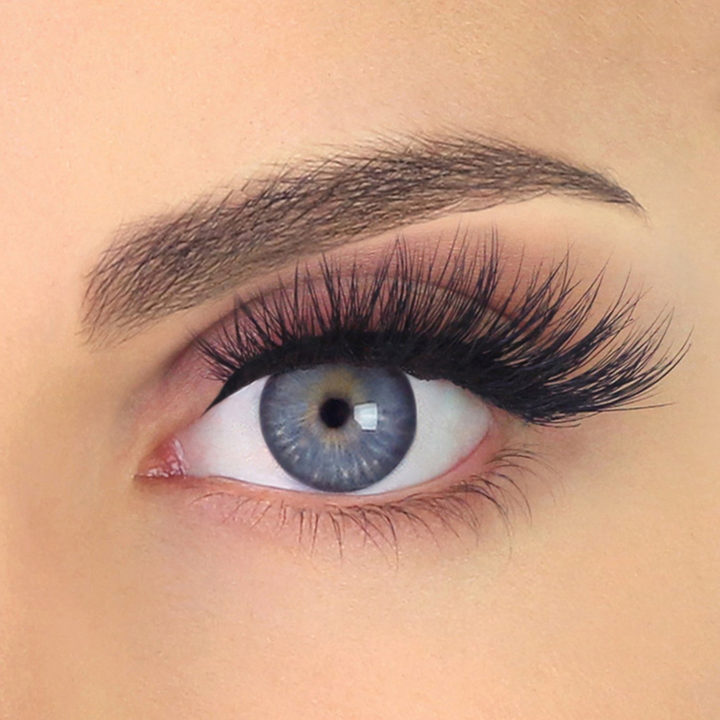 Pinky Goat Lash Glam Arwa