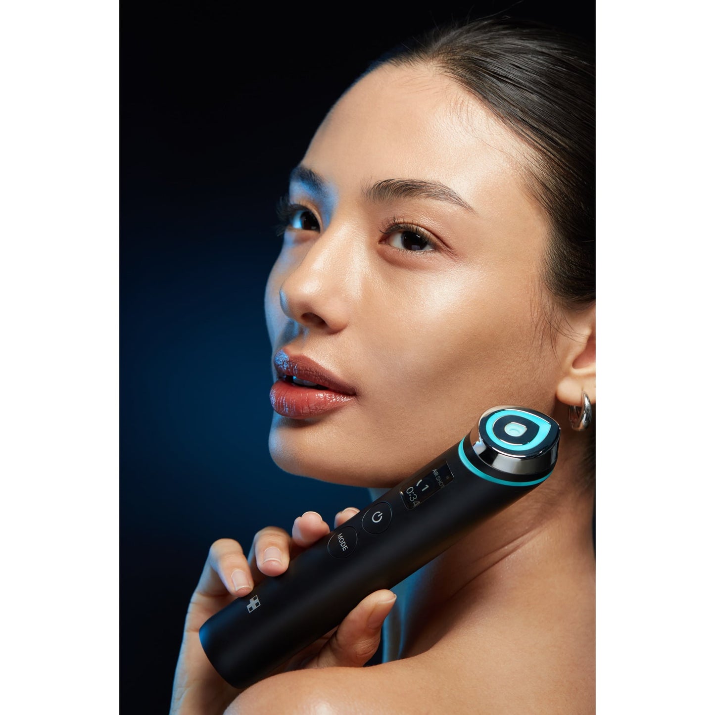 Medicube Age-R Booster Pro 6-in-1 Total Care LED Therapy