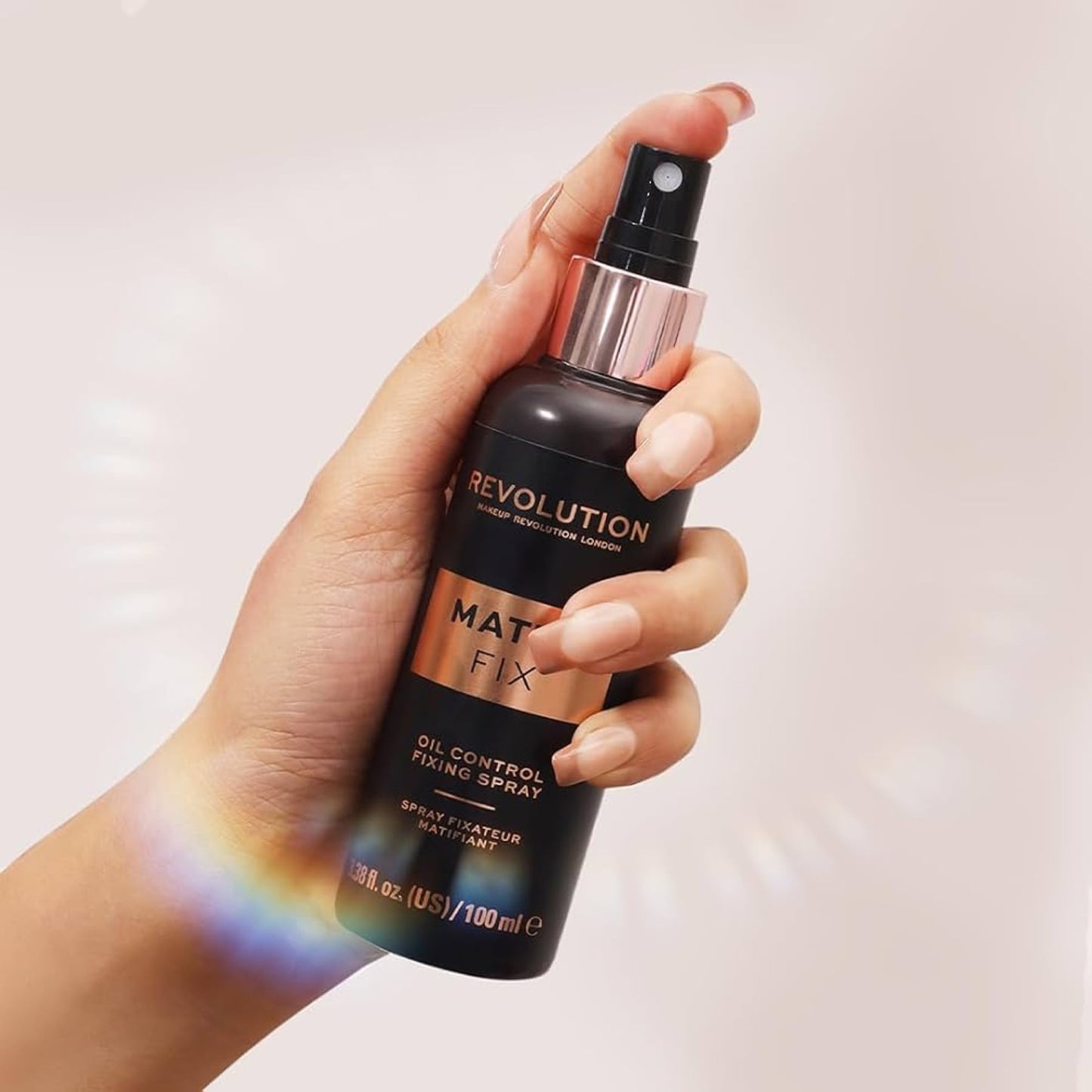 Revolution Glow Fix Illuminating Setting Spray 100ml