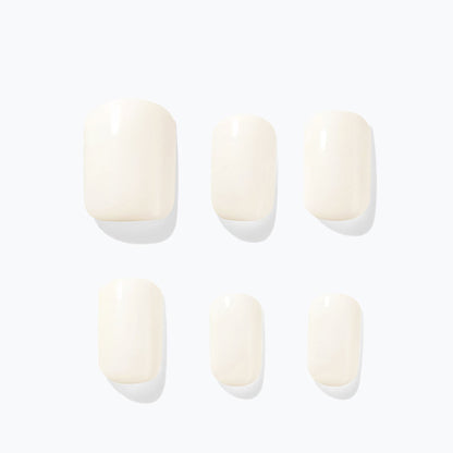 Magic Press Press-on Nails Porcelain White
