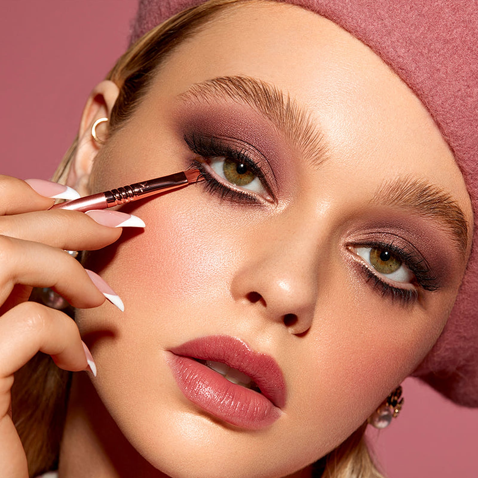 E65 Small Angle Brush Black/Silver Black/Silver|1 Piece