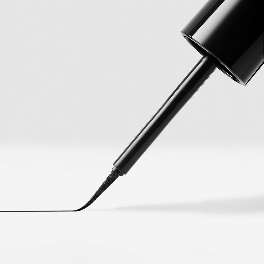 Revlon ColorStay Micro Easy Precision Liquid Liner