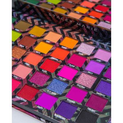 Bperfect x  Stacey Marie Carnival III Eyeshadow Palette Love Tahiti - 40 shades