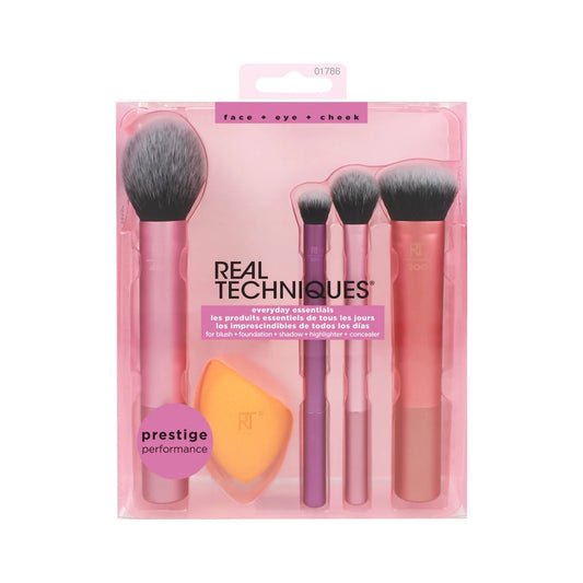 Real Techniques Everyday Essentials Kit with 1 Miracle Complexion Sponge 5pc