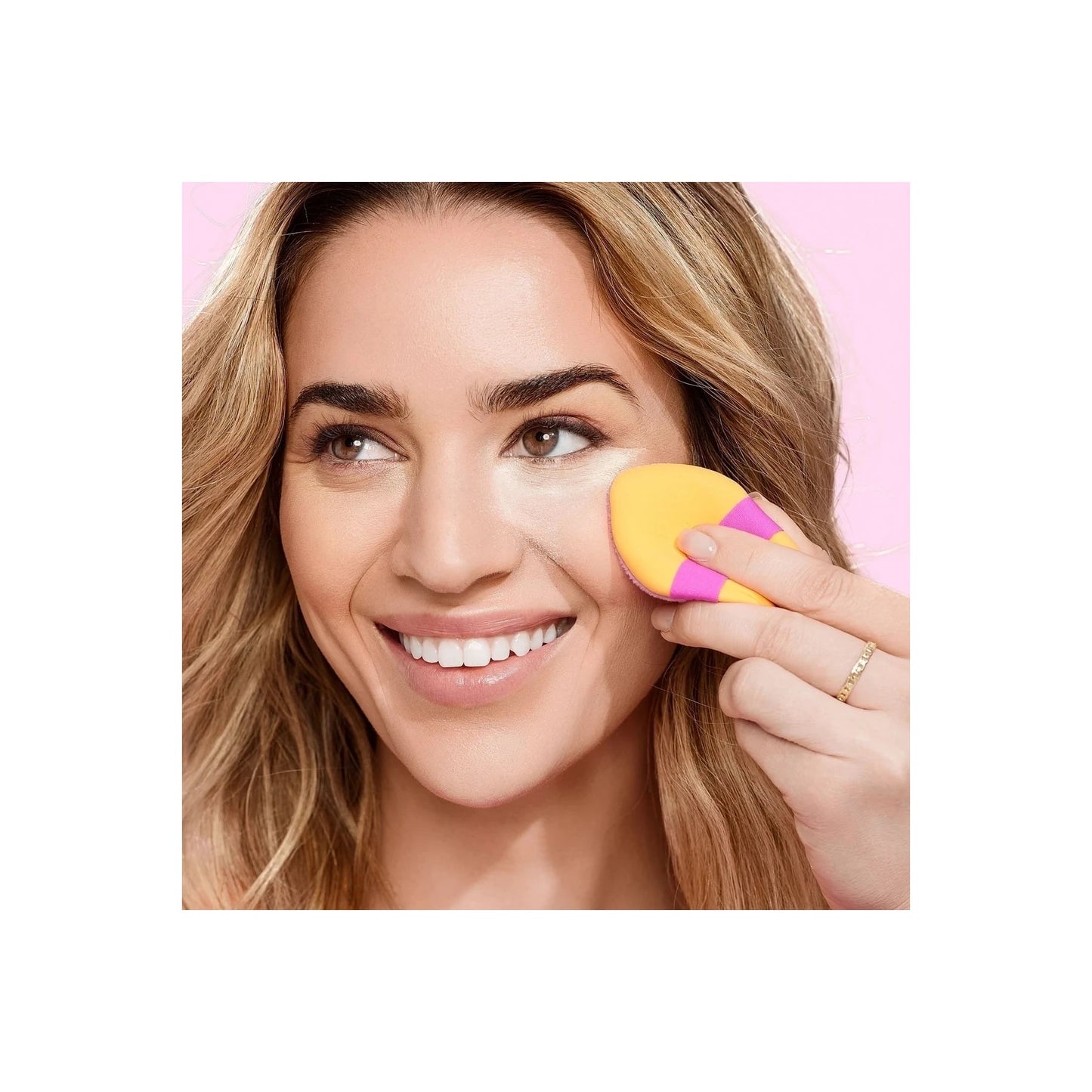 Real Techniques Miracle 2-in-1 Powder Puff