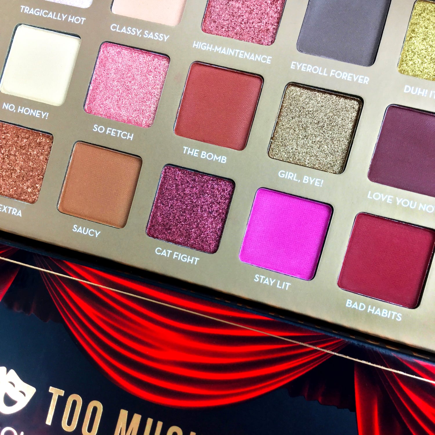 Too Much Drama Eyeshadow Palette 18 shades 18g