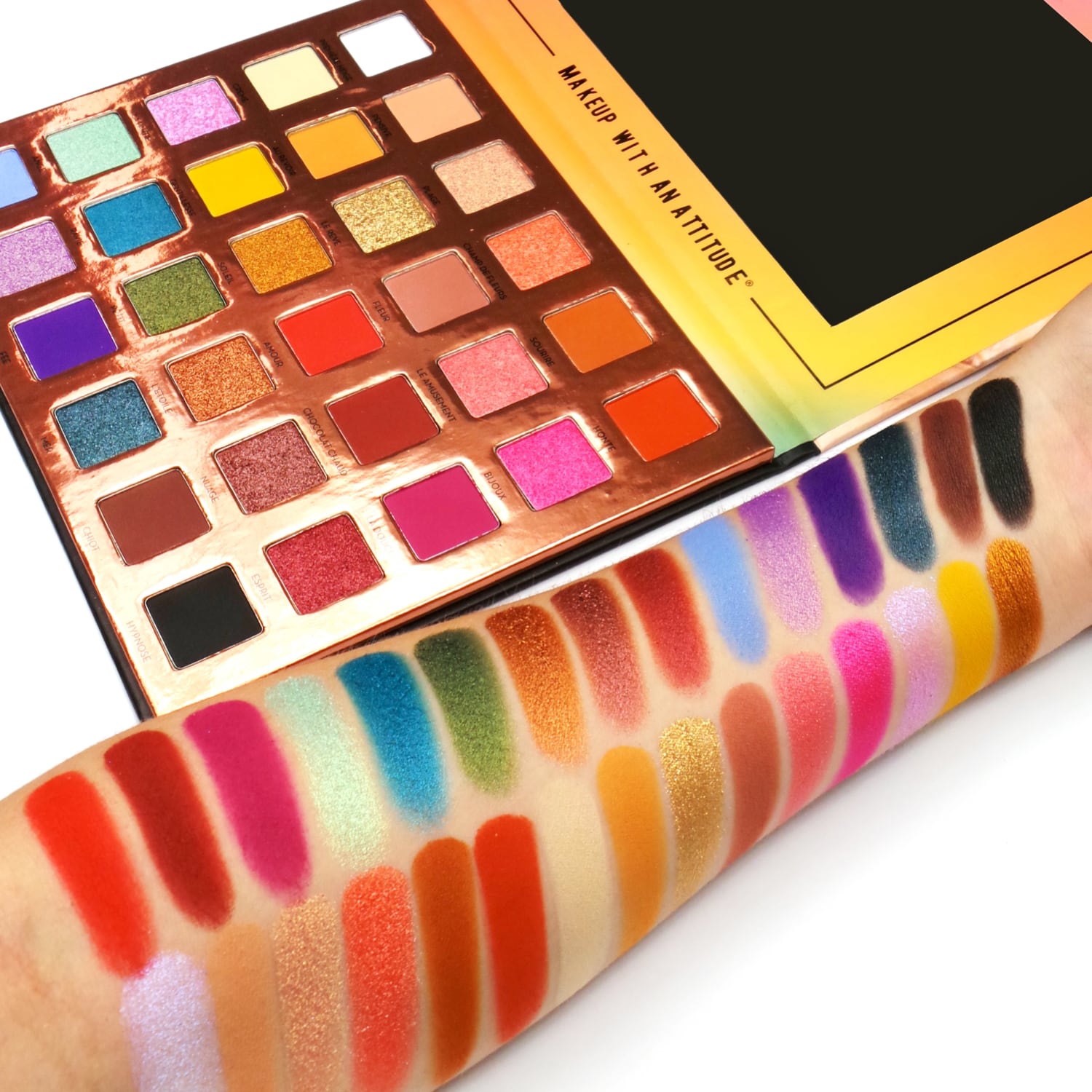 C'est La Vie Eyeshadow Palette 30 shades 30g