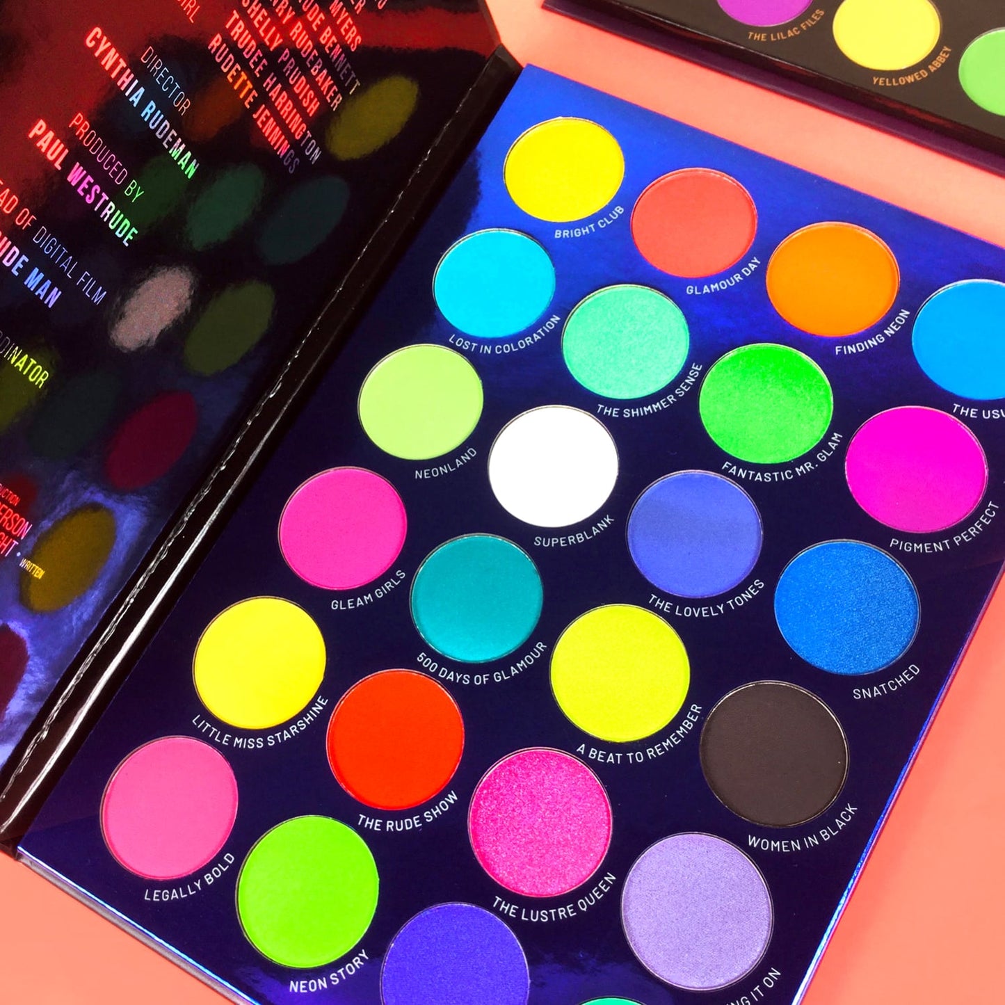 City of Neon Lights Vibrant Pigment & Eyeshadow Palette 24 shades 36g