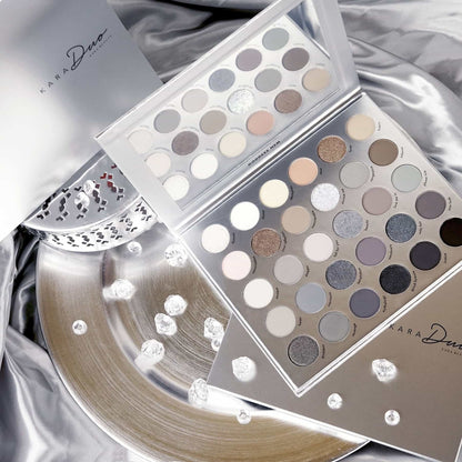 Pro Eyeshadow Palette - 30 shades 15 Goddess Nem|0.84oz