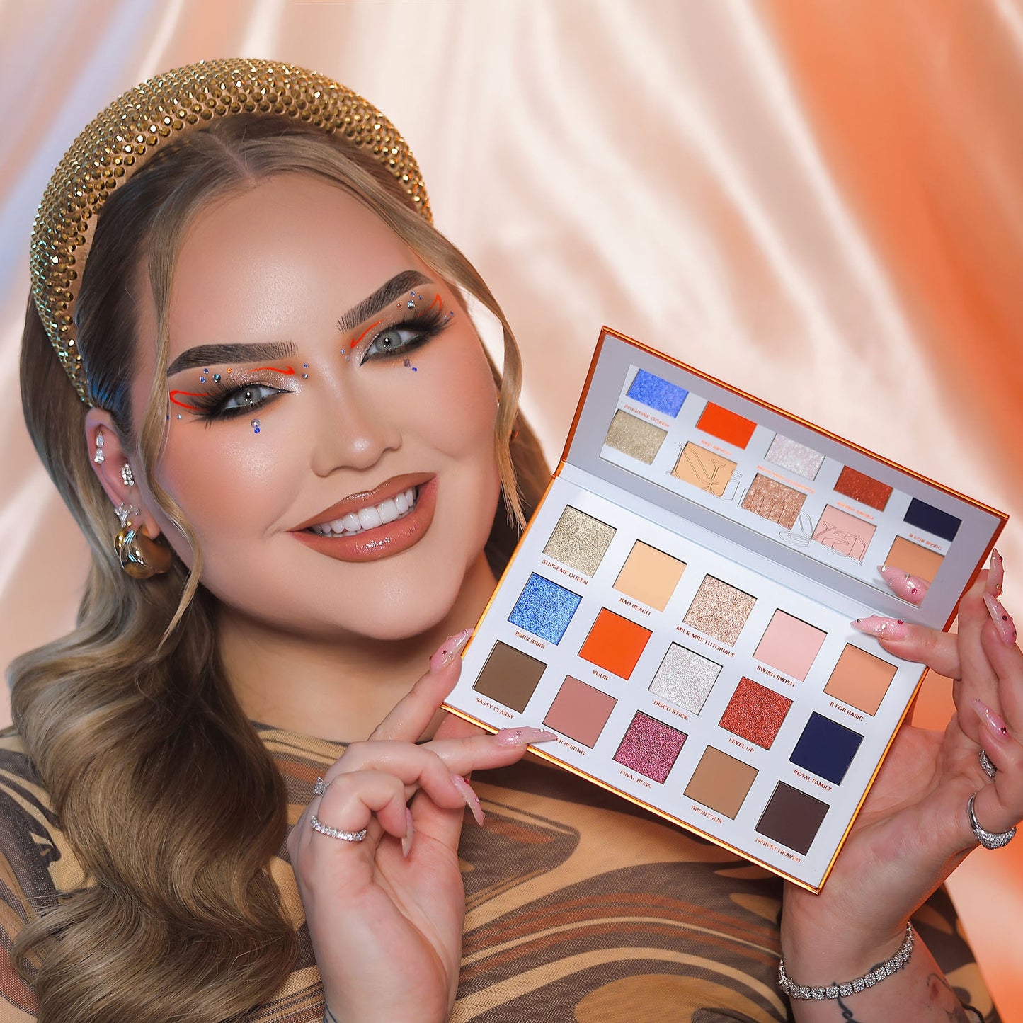 The Palette Eyeshadow Palette - 15 shades Supreme Queen|15.5g